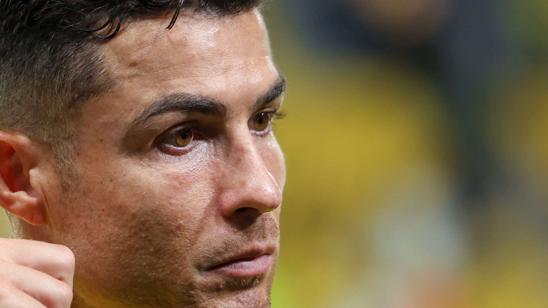 赛场内外弥 赛场内外弥