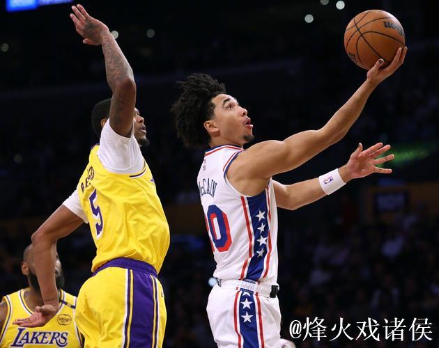 浓眉复出31+9詹姆斯21+12+13 湖人送76人5连败